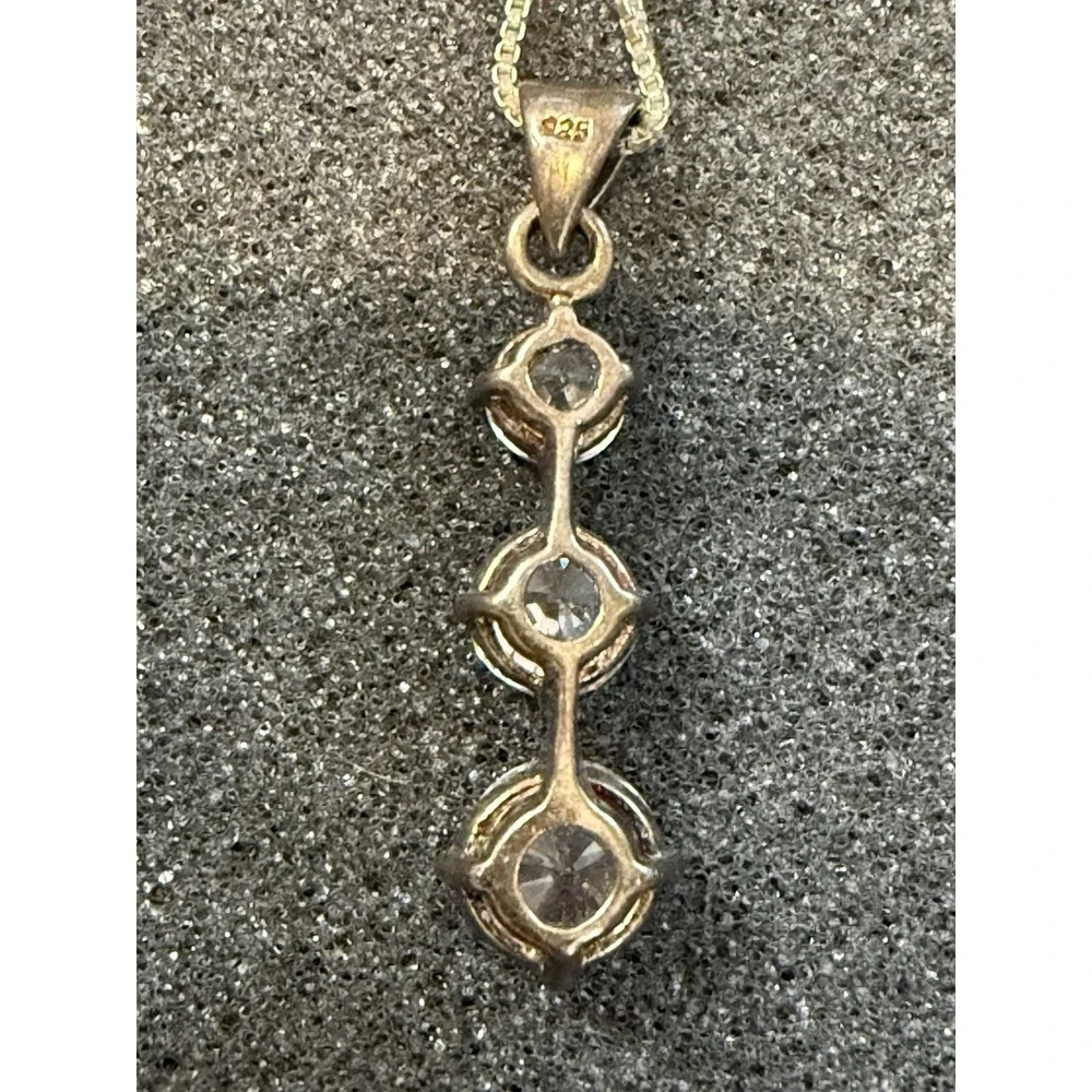 Tri Cubic Zirconia Drop Graduated Sterling Silver 925 Pendant Chain Necklace 18
